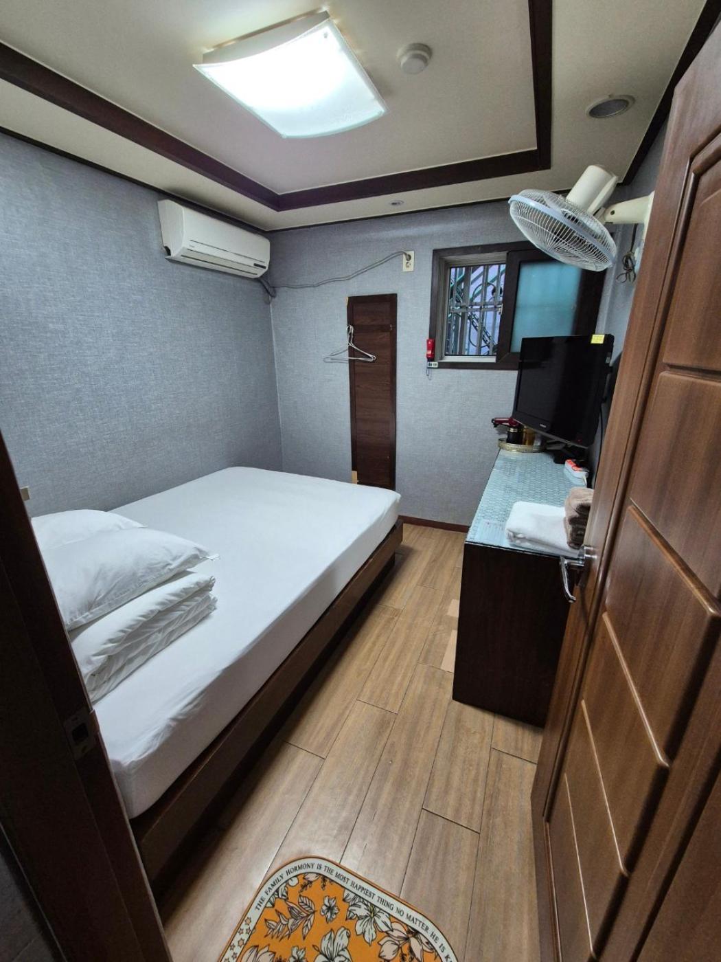 Joyful Stay Сеул Экстерьер фото